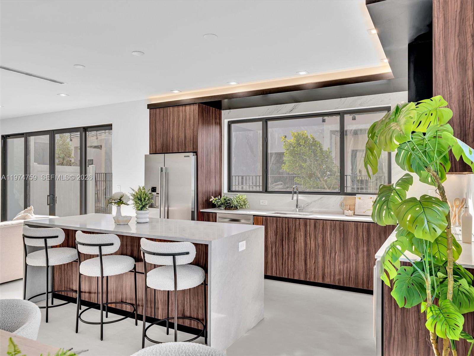 4628 SW 32ND AVE # A4