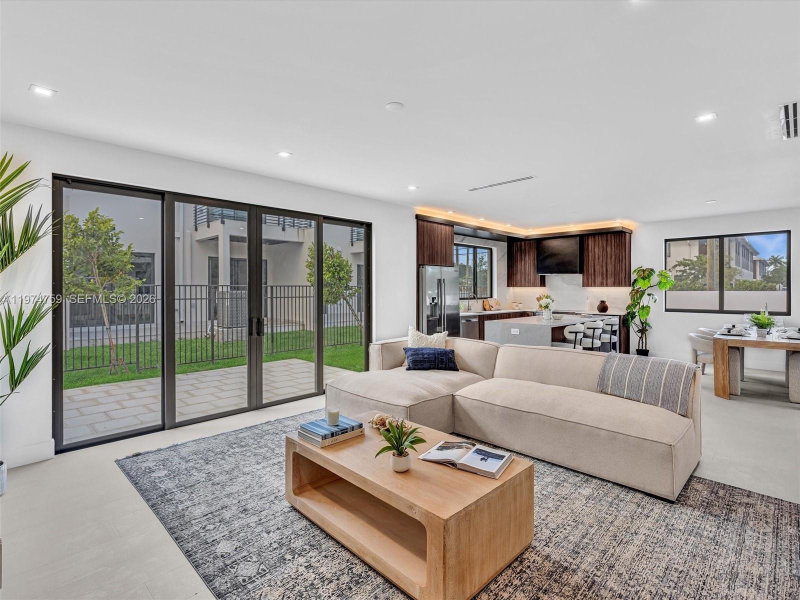 4628 SW 32ND AVE # A4