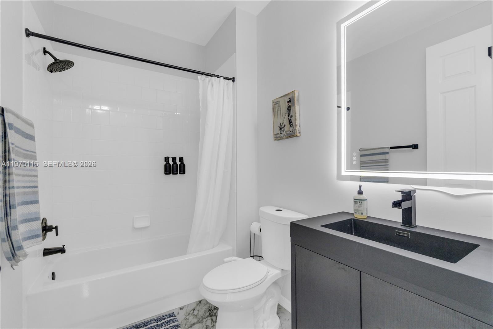 1019 W Longport Cir # 5A