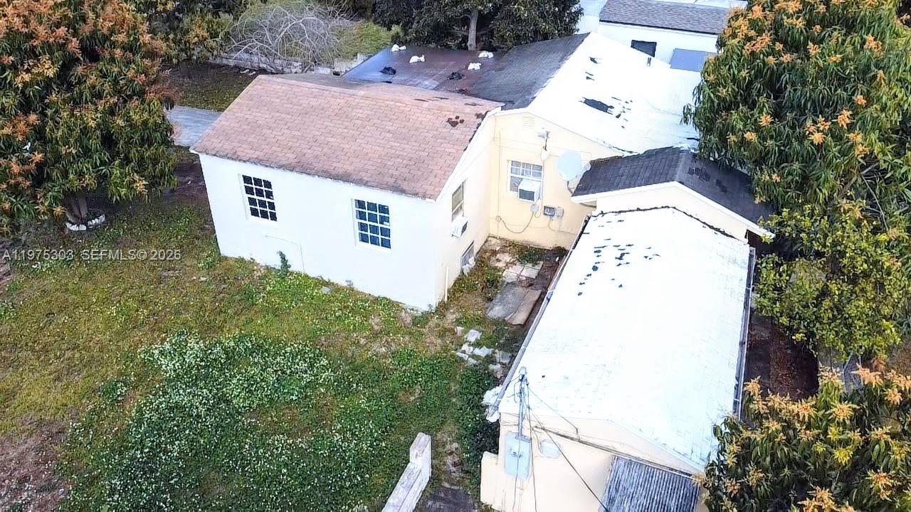 1086 NW 101st St