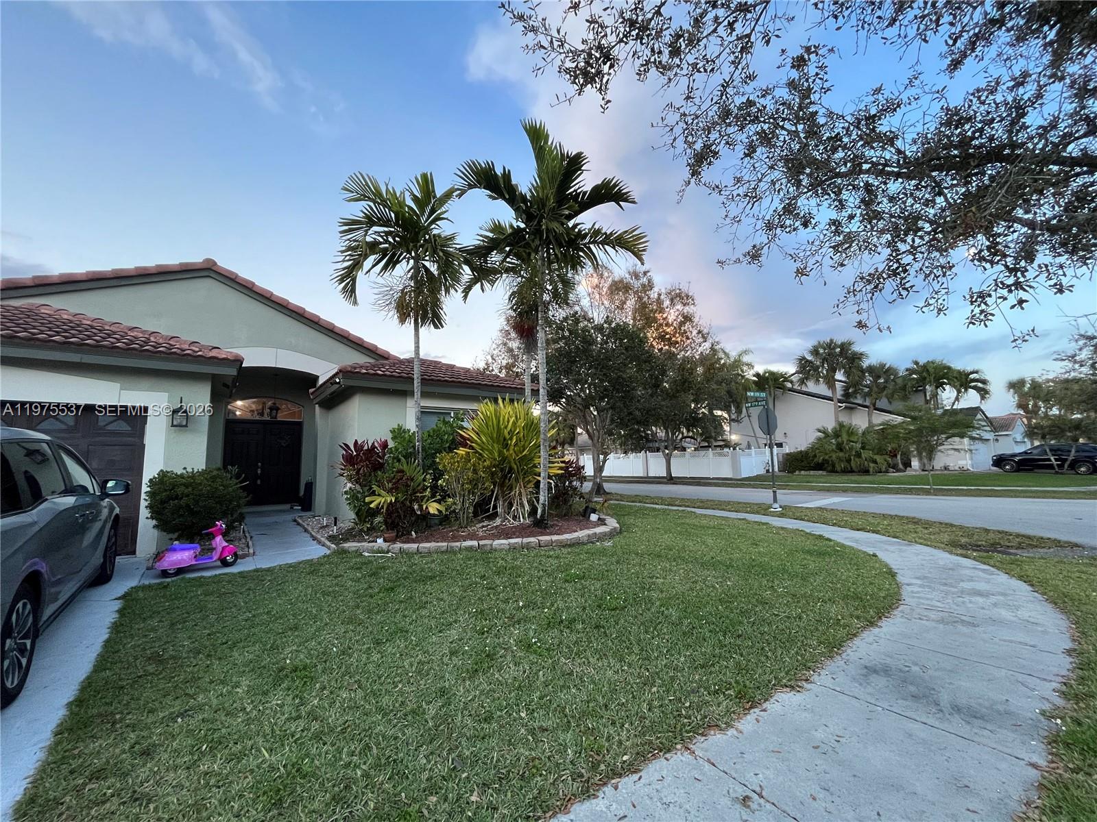 17901 NW 19th St