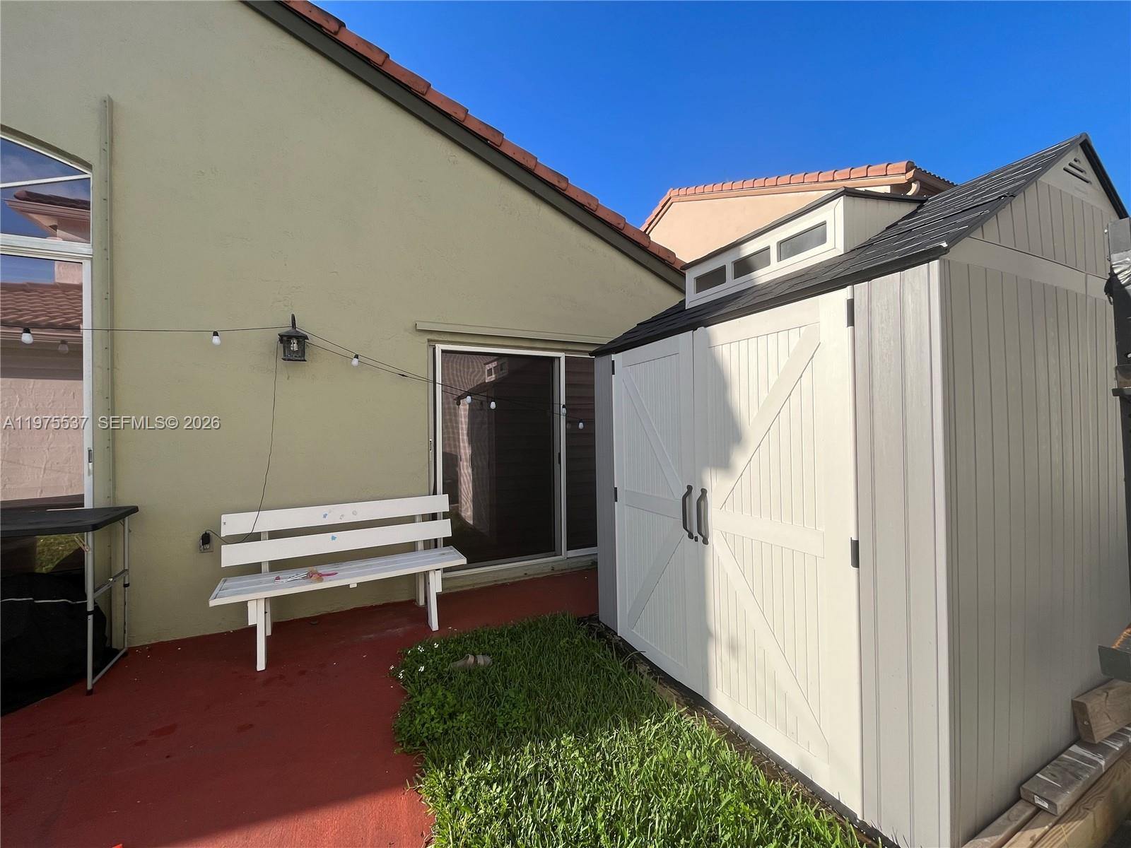 17901 NW 19th St