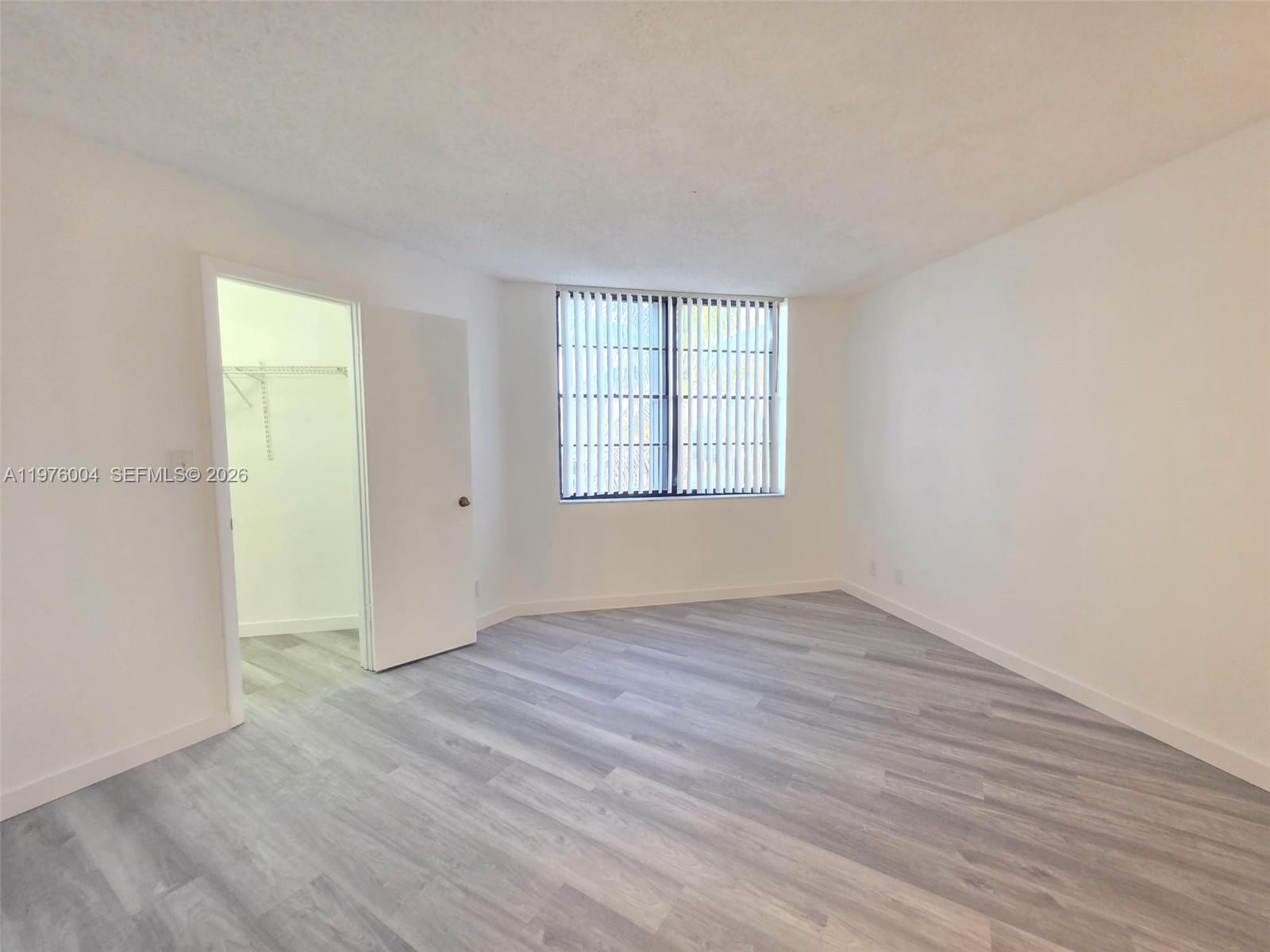 210 Lake Pointe Dr # 304