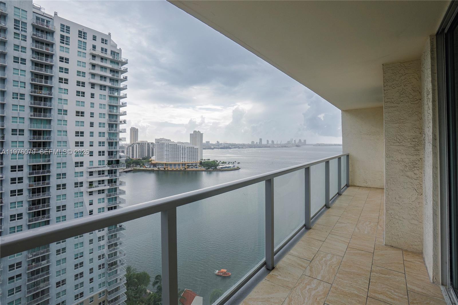 1155 Brickell Bay Dr # 2204