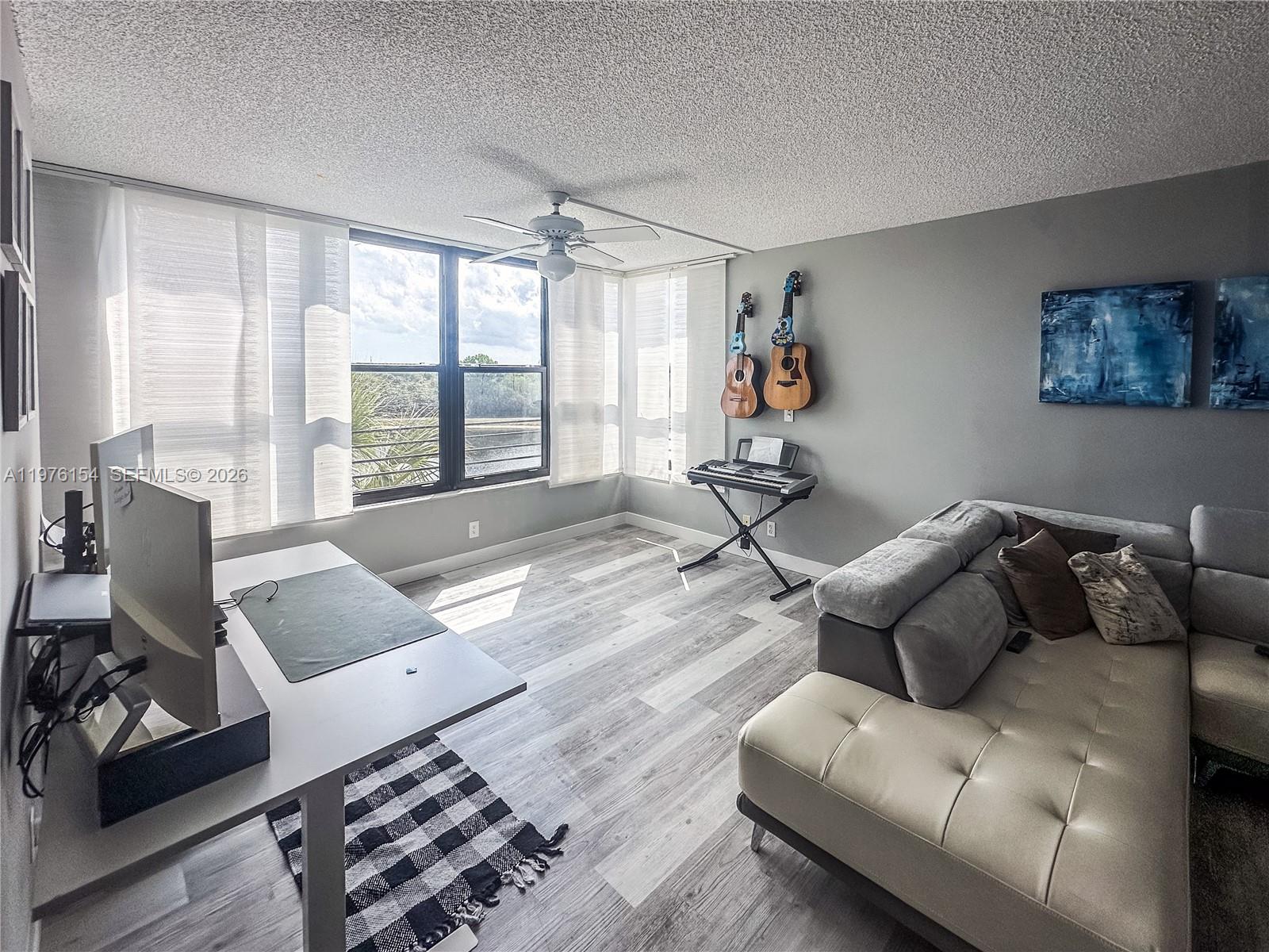 2766 S Carambola Cir S # 404