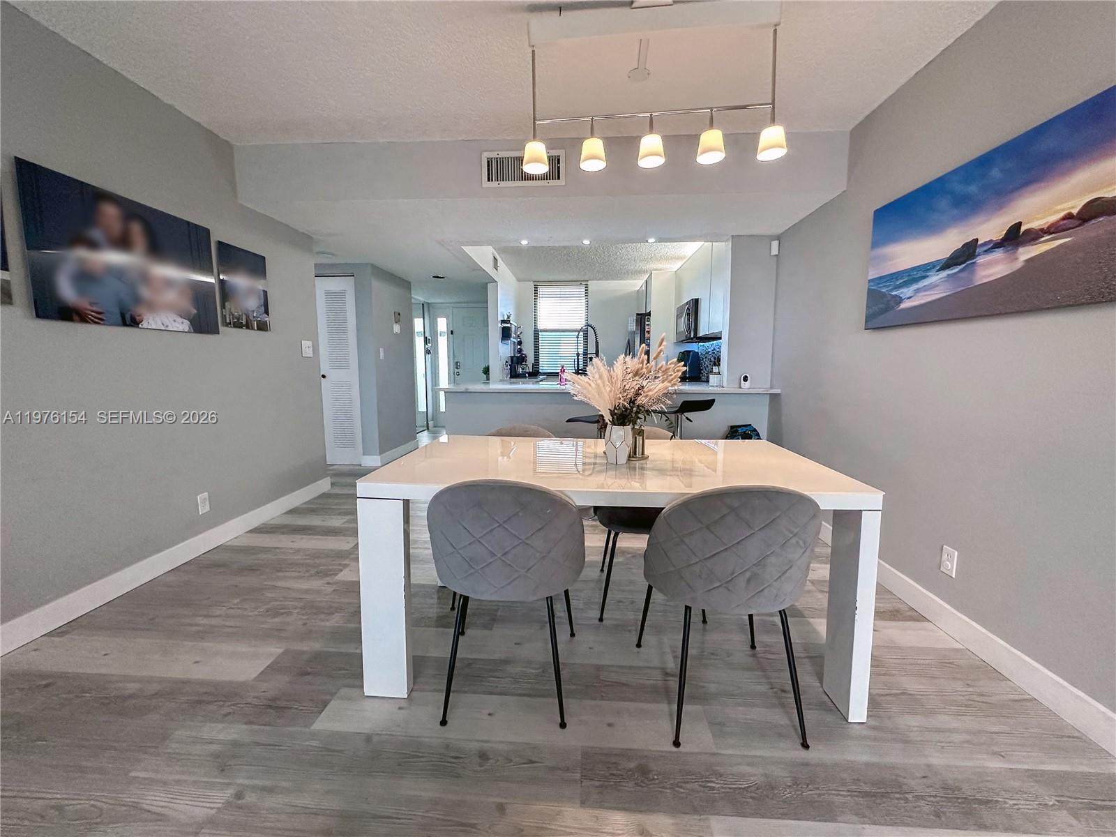 2766 S Carambola Cir S # 404