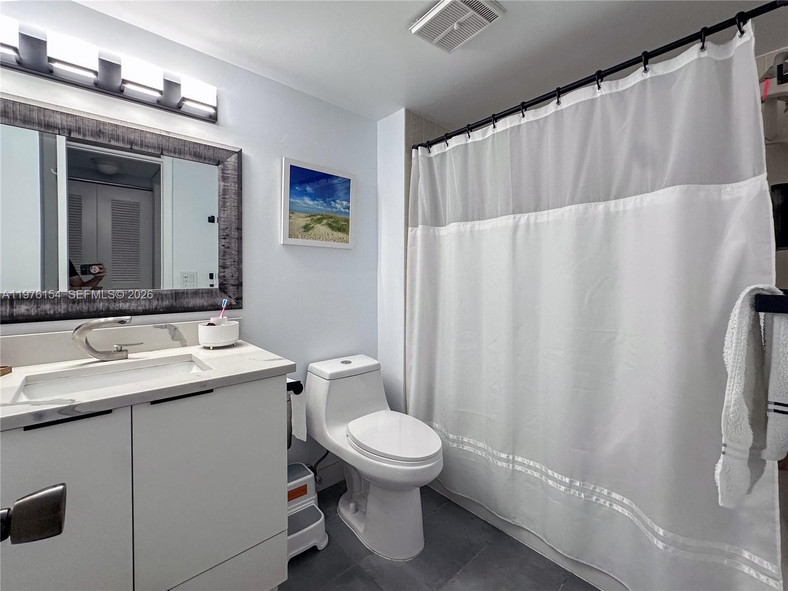 2766 S Carambola Cir S # 404