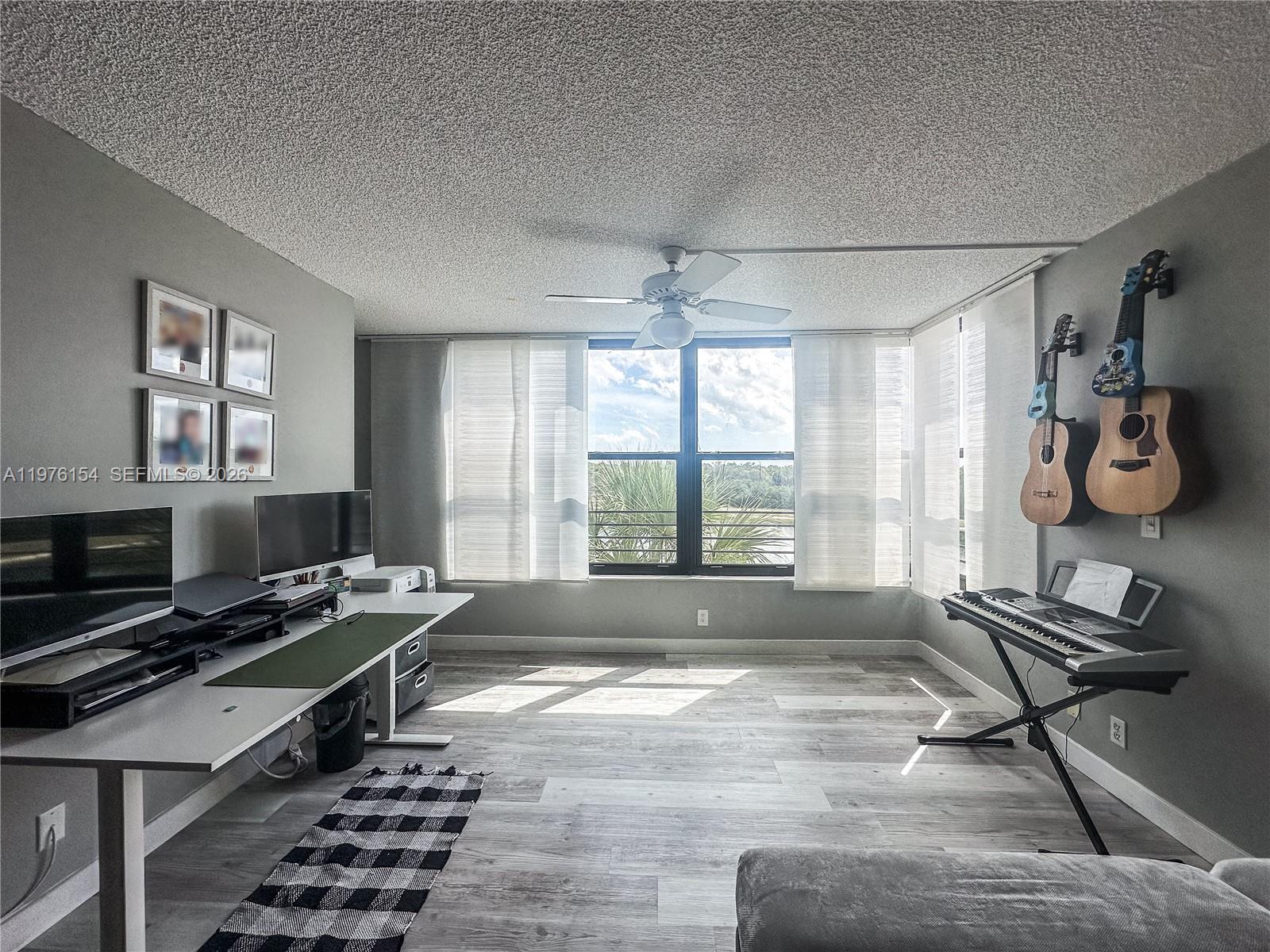 2766 S Carambola Cir S # 404
