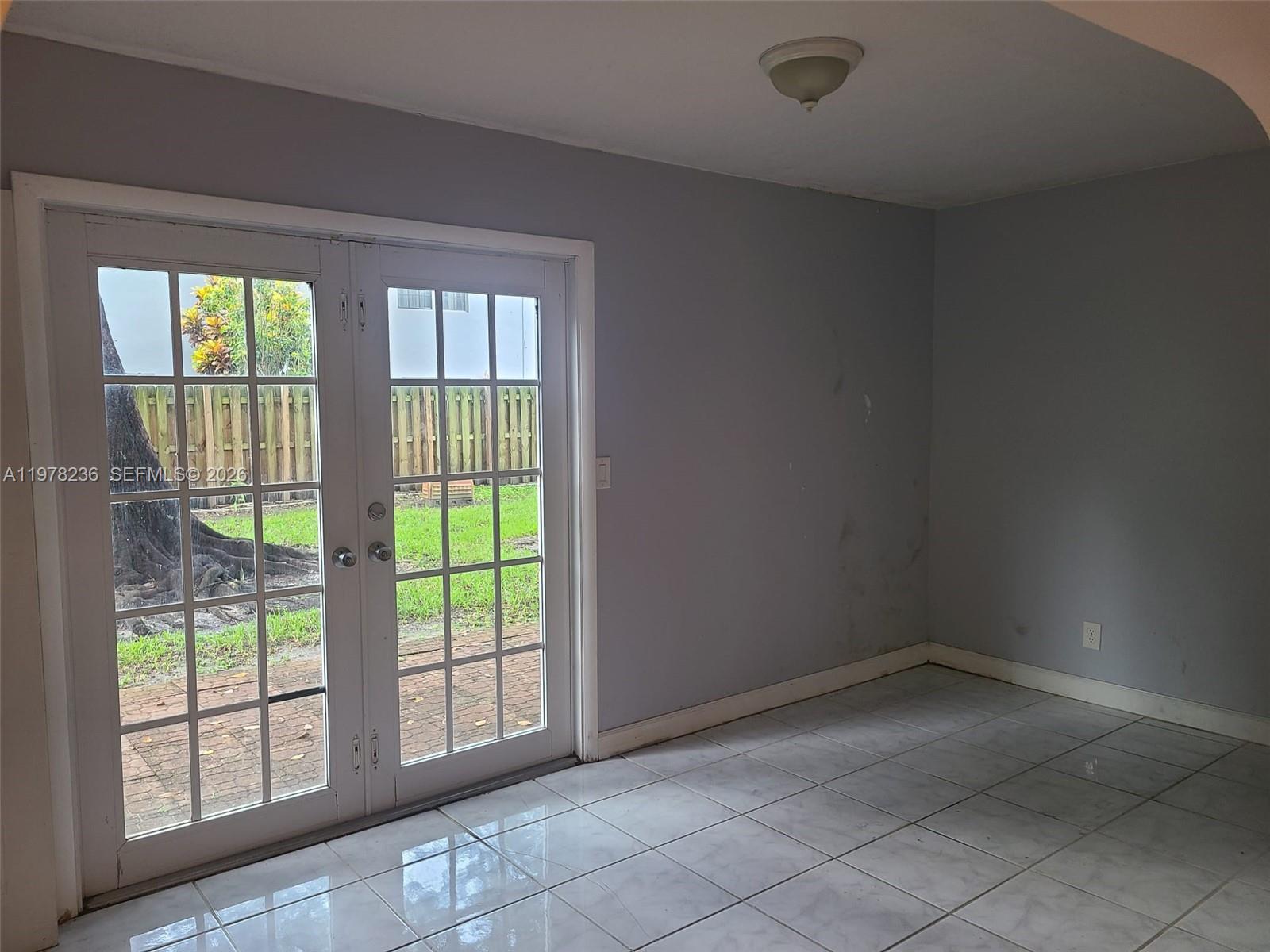 29 Seville Cir # 49 Unit: 4-49