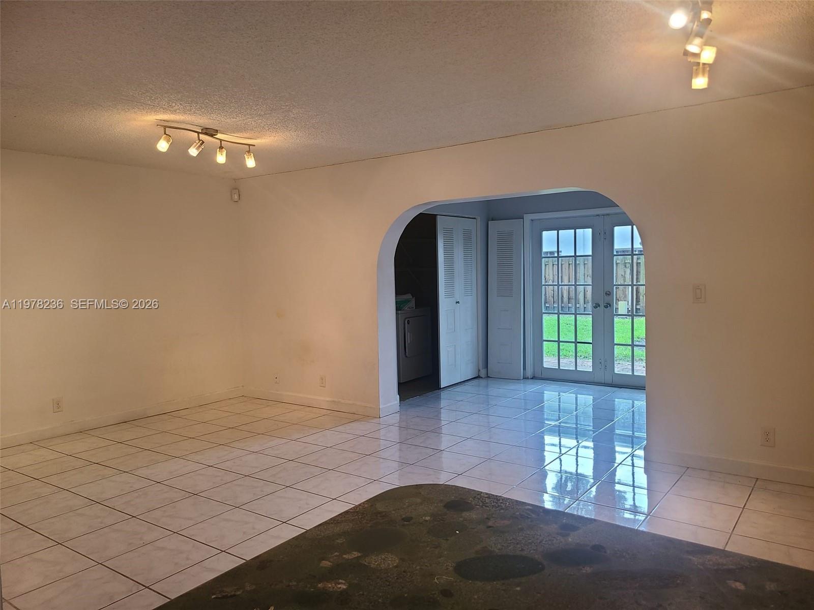 29 Seville Cir # 49 Unit: 4-49