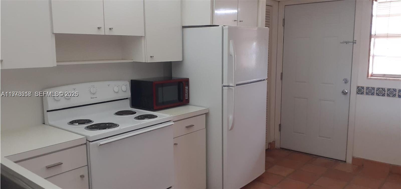 1750 NE 191st St # 3 Unit: 620-3