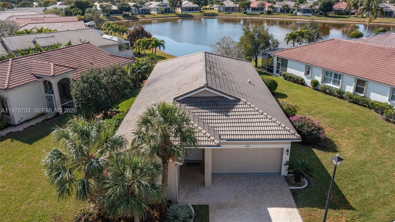 2675 Clipper Cir