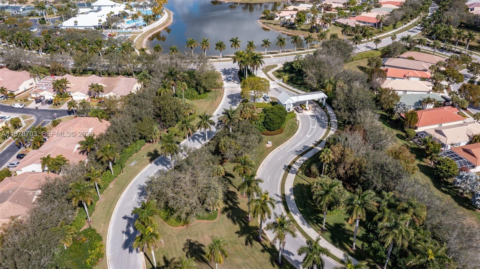 2675 Clipper Cir