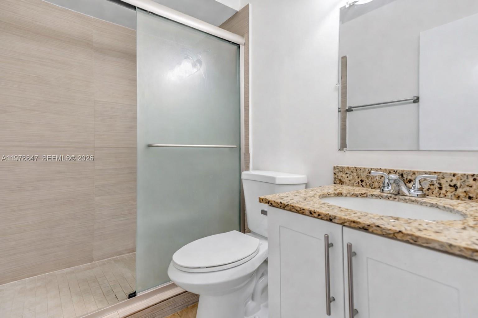 126 Riviera Cir # 126