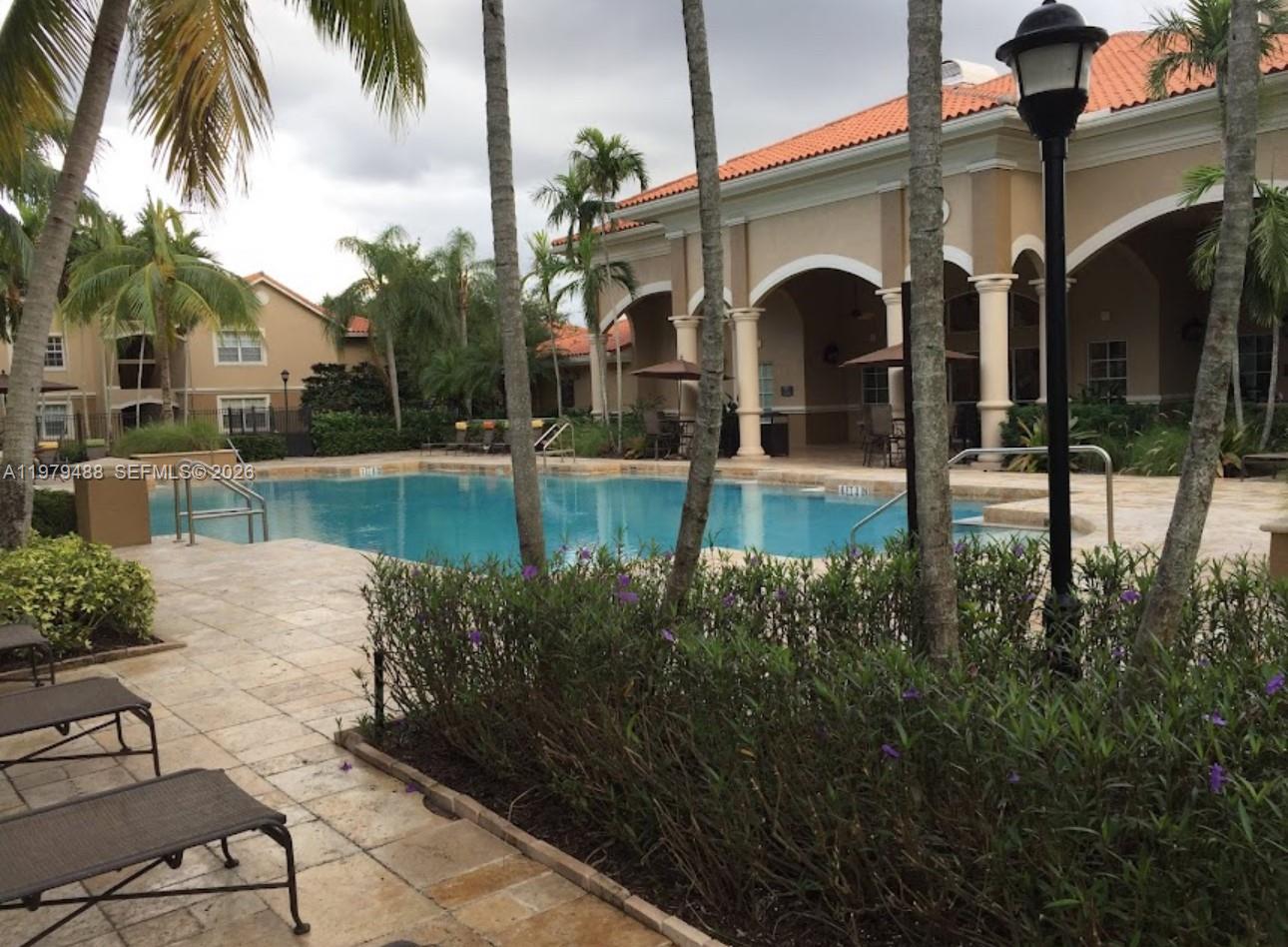 11700 SW 2 # 13307