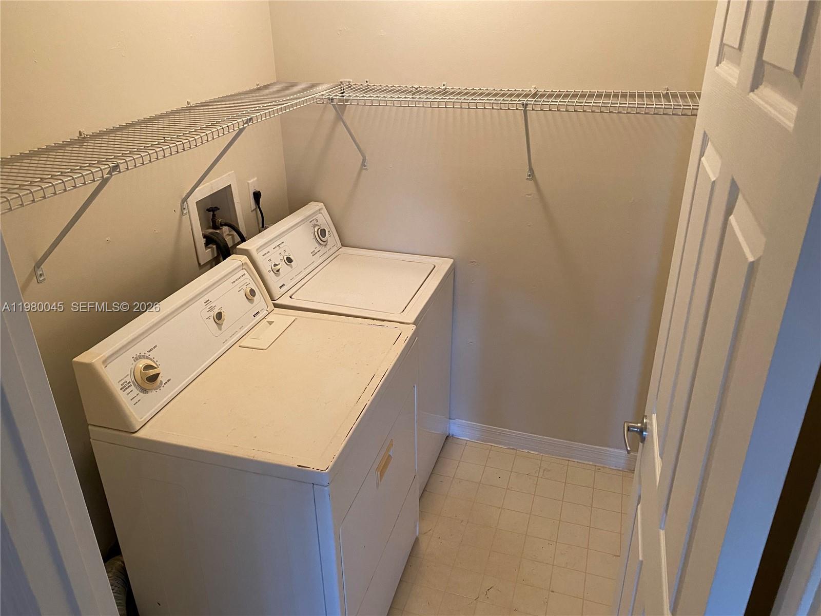 9645 NW 1ST CT # 302 Unit: 1-302
