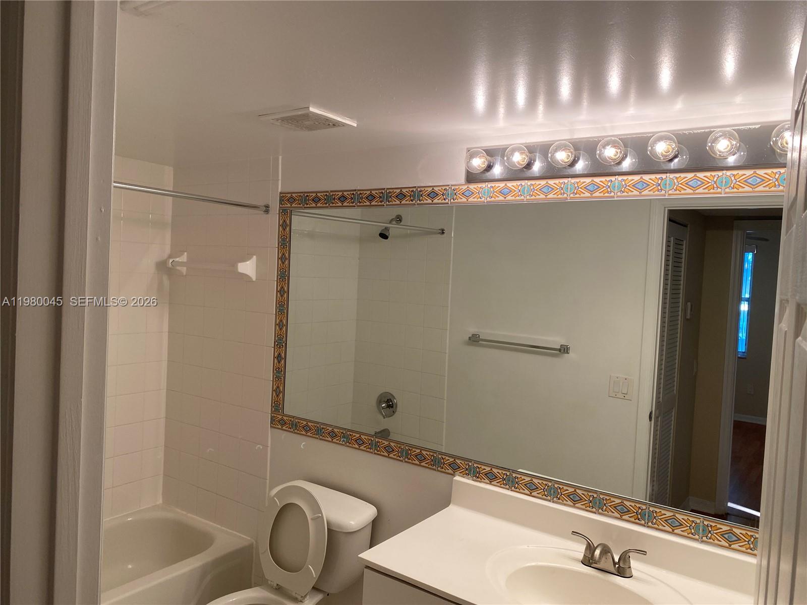 9645 NW 1ST CT # 302 Unit: 1-302