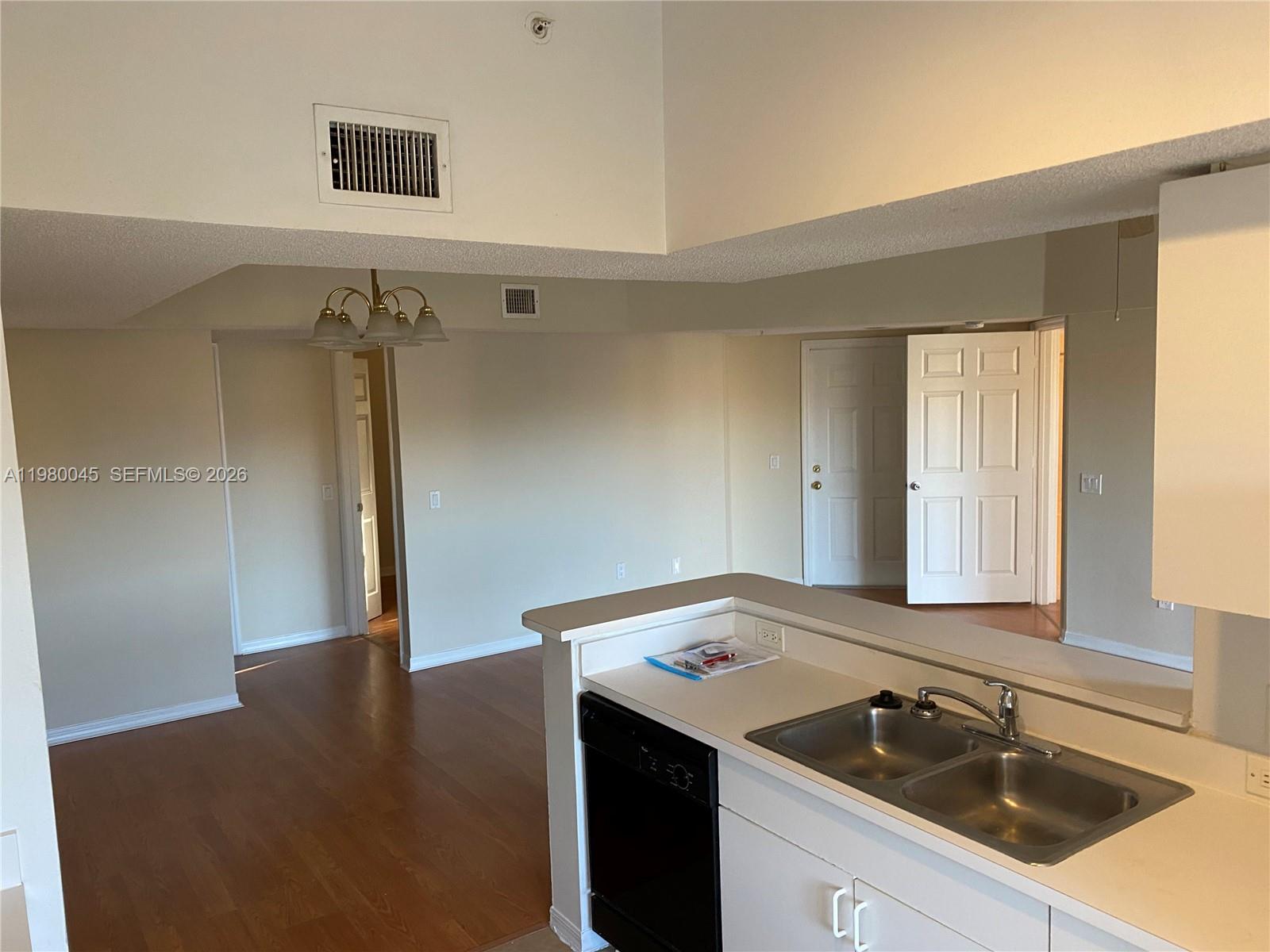 9645 NW 1ST CT # 302 Unit: 1-302