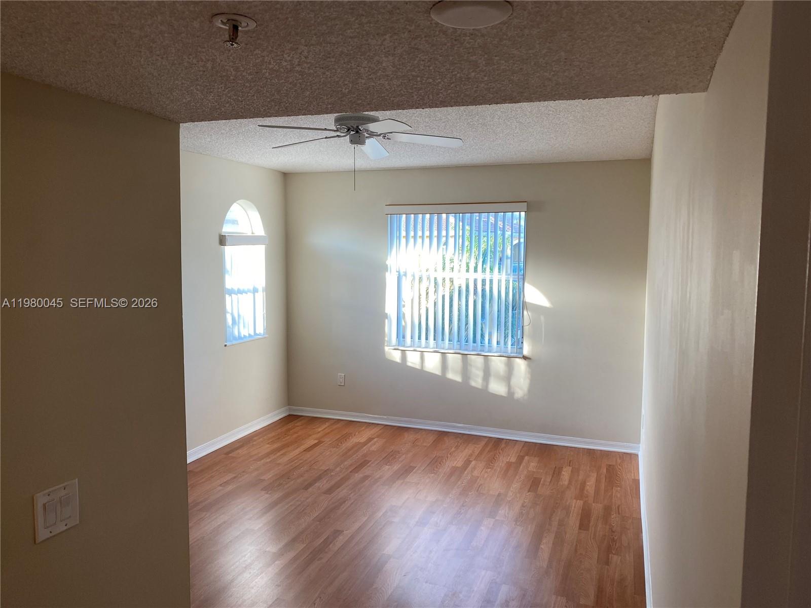 9645 NW 1ST CT # 302 Unit: 1-302