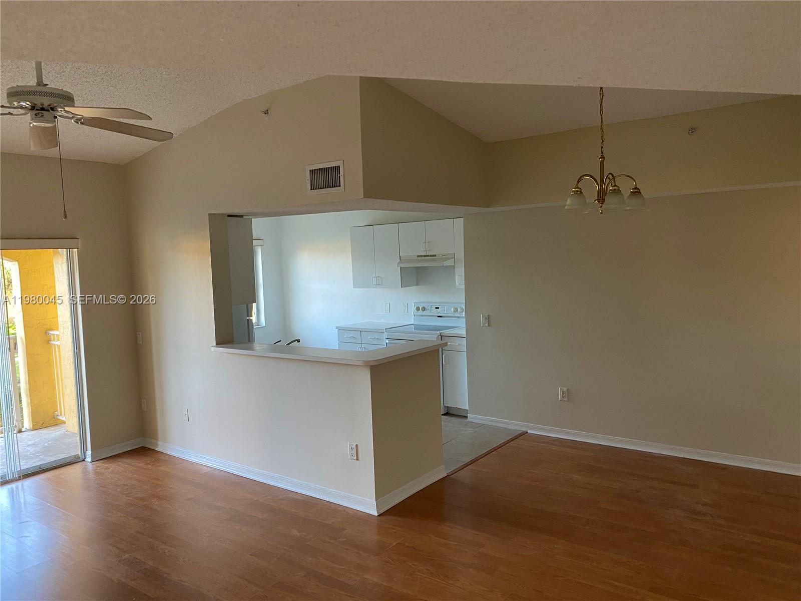 9645 NW 1ST CT # 302 Unit: 1-302