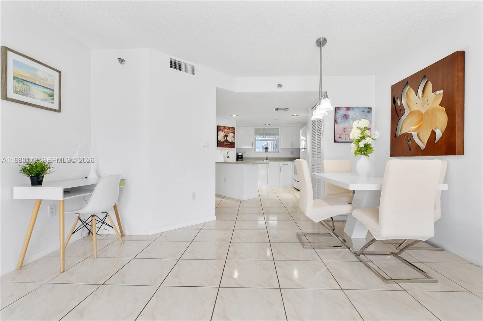 17801 N Bay Rd # 607