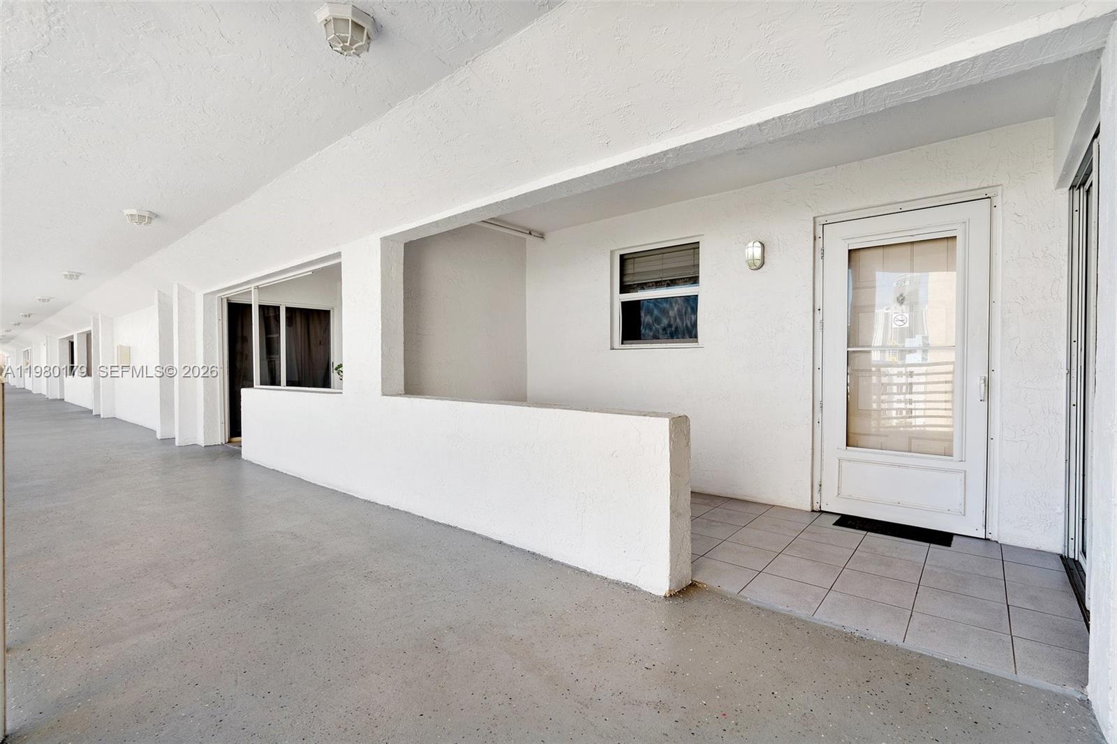 17801 N Bay Rd # 607