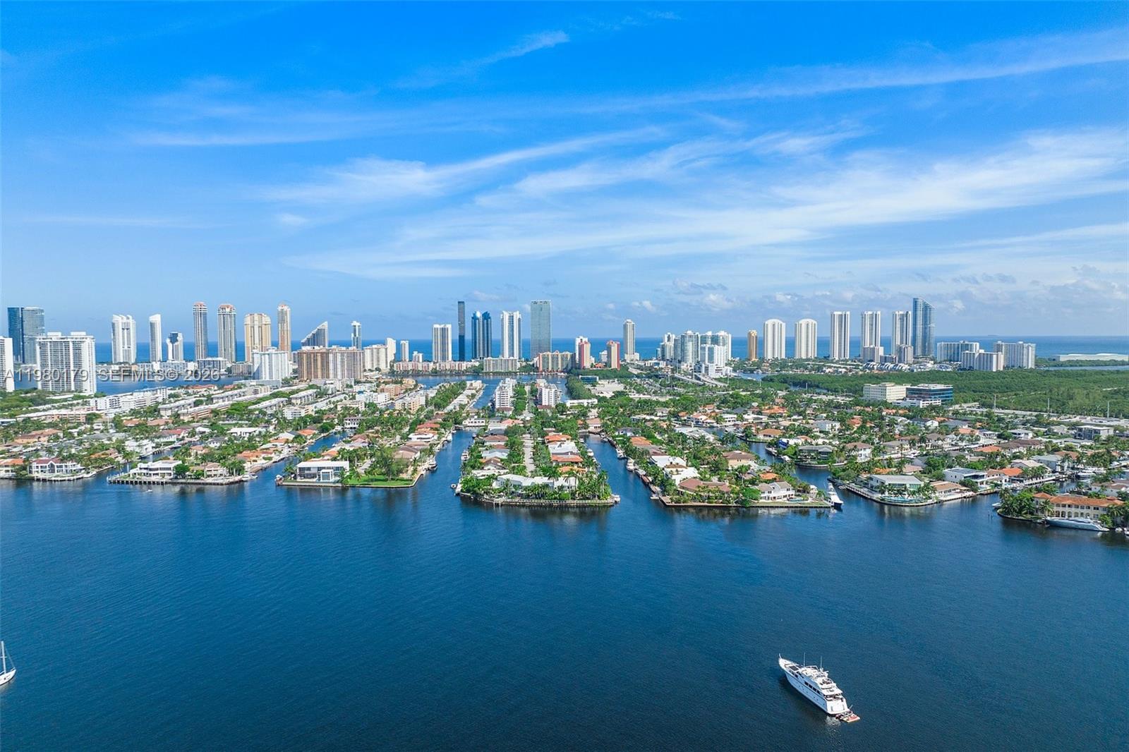 17801 N Bay Rd # 607