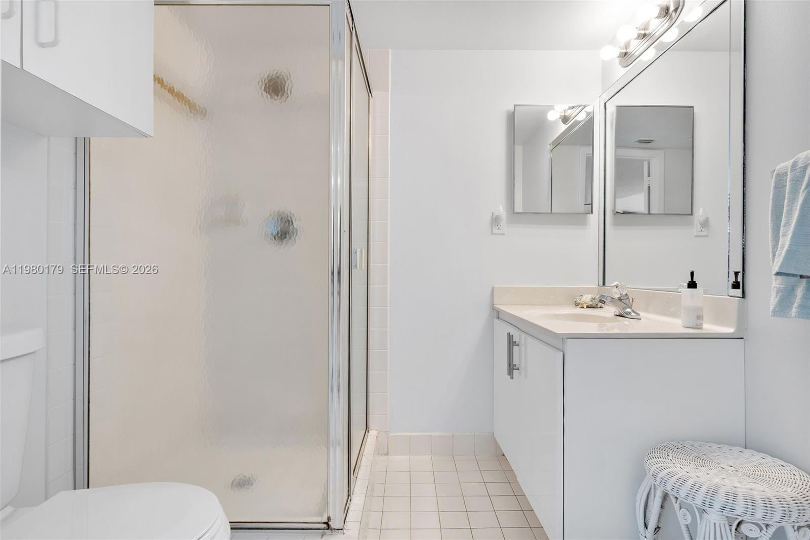 17801 N Bay Rd # 607