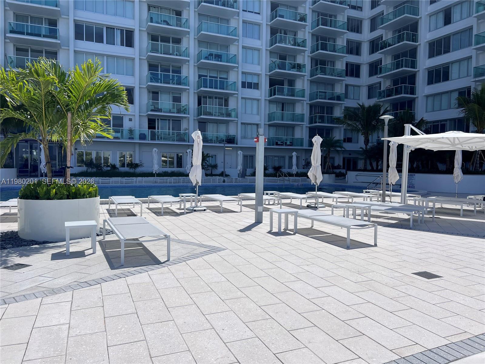 1000 West Ave # 432