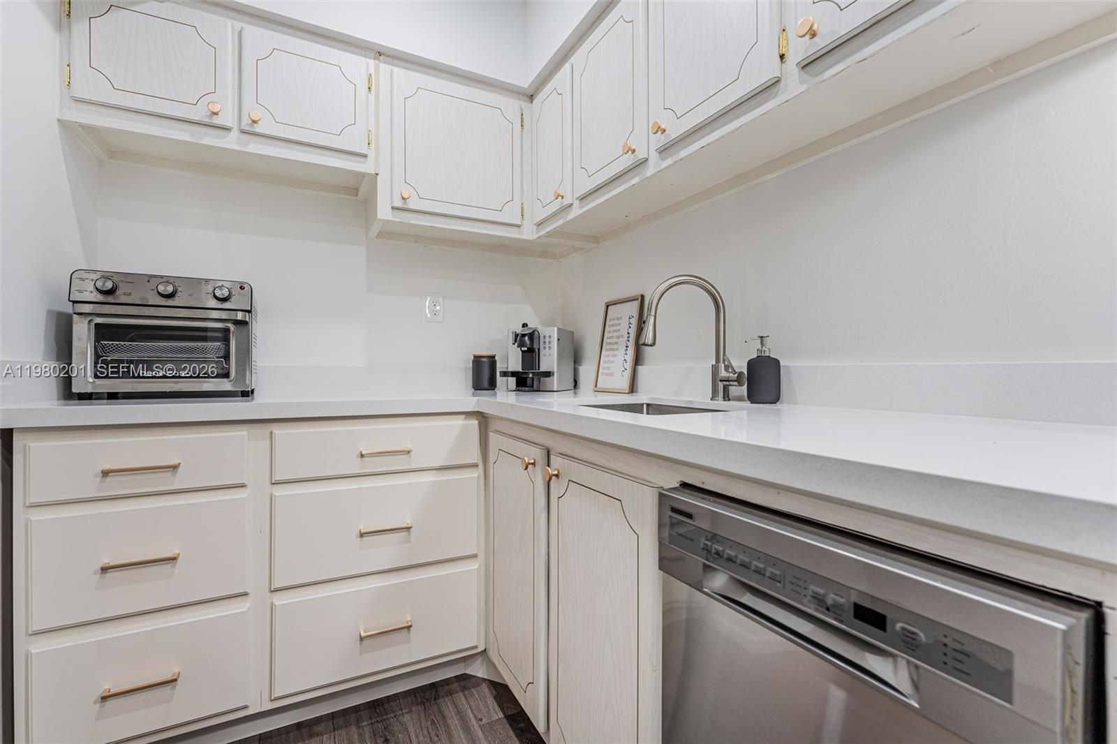 1000 West Ave # 432