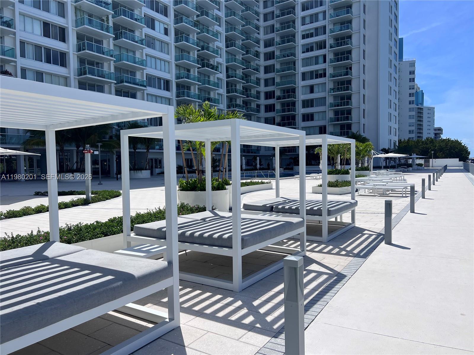 1000 West Ave # 432