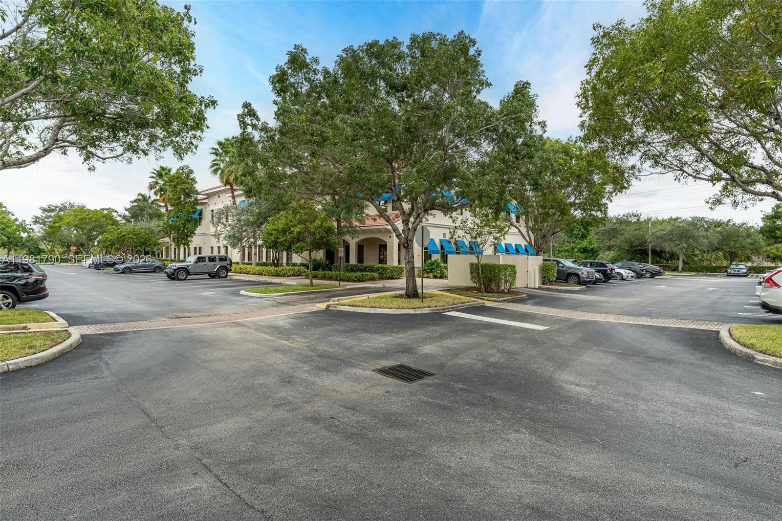 7551 Wiles Rd # 203