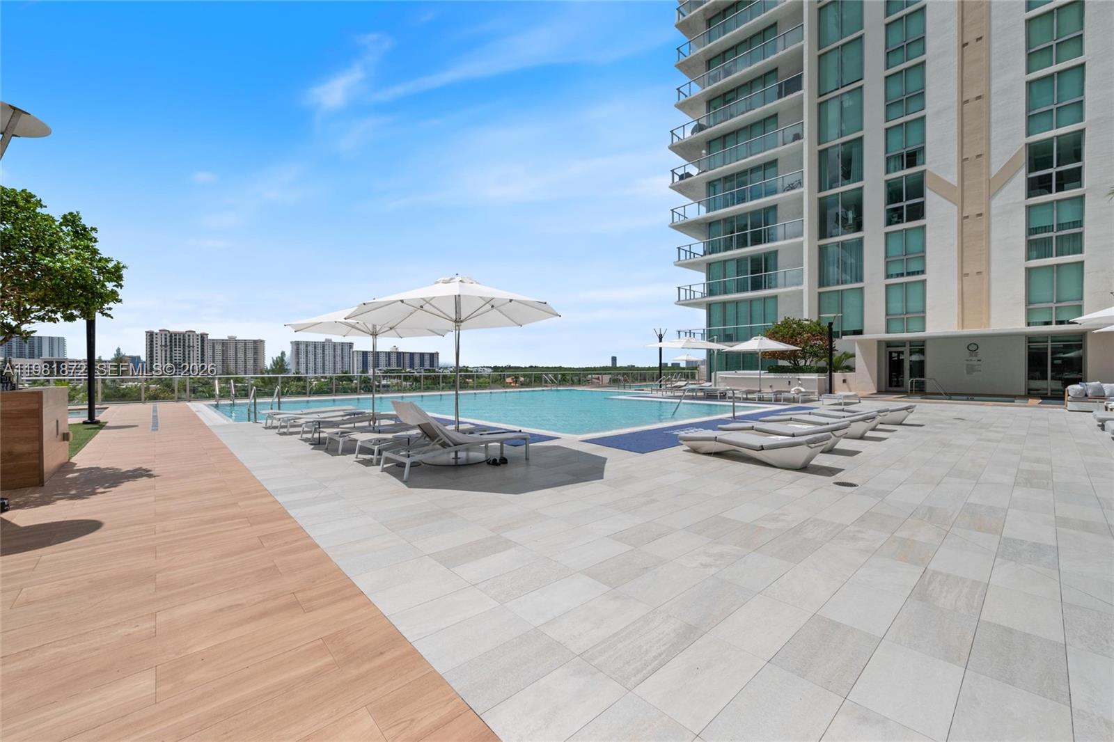 300 Sunny Isles Blvd # 1501 Unit: 4-1501