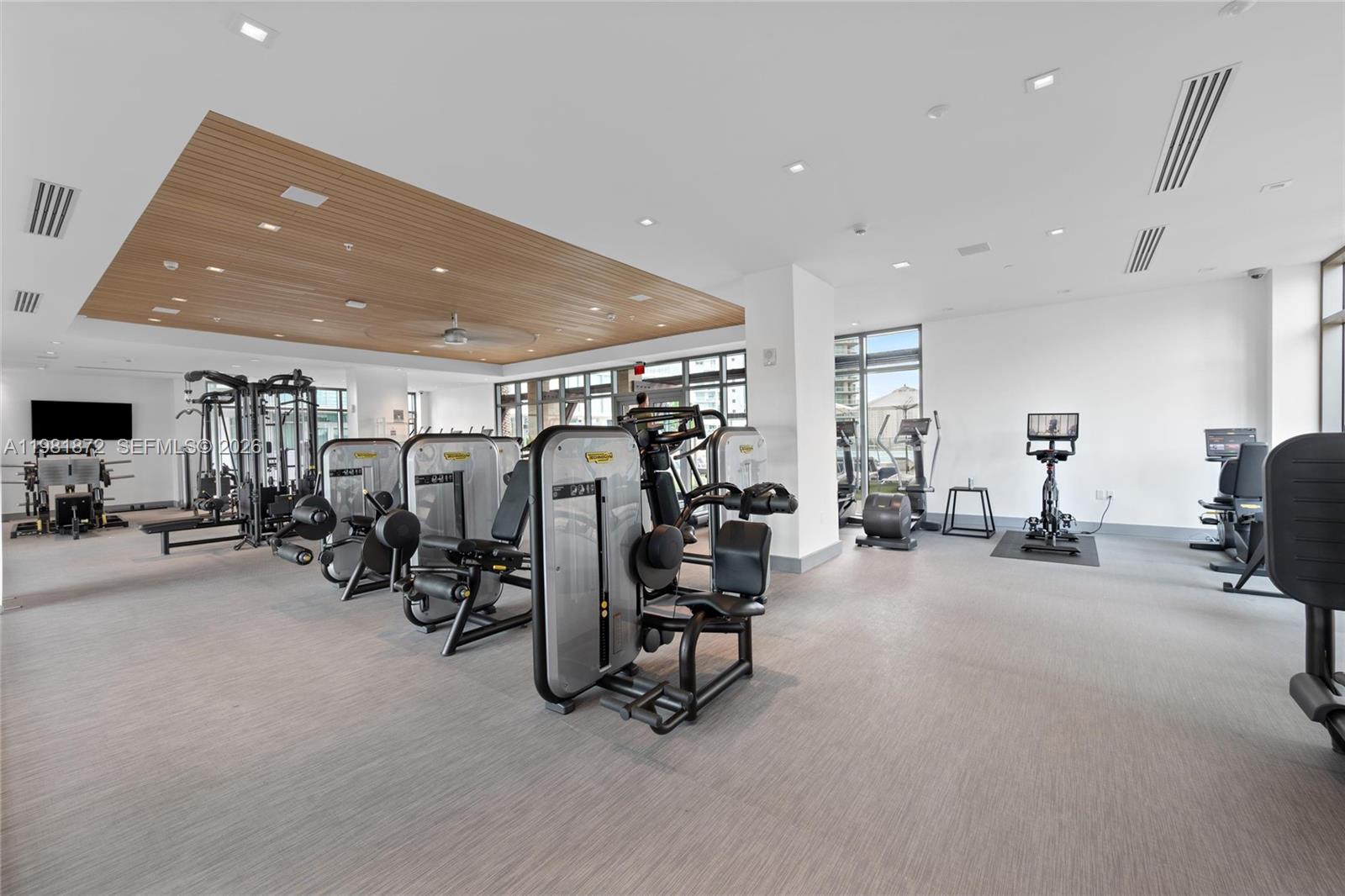 300 Sunny Isles Blvd # 1501 Unit: 4-1501
