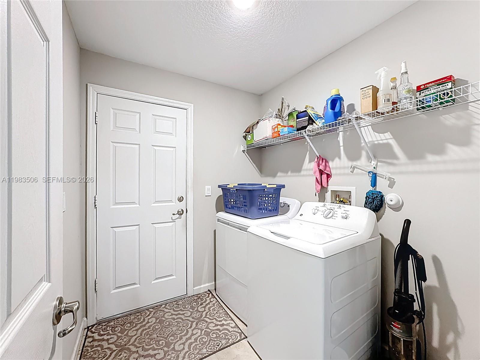865 SW Mccracken Ave, Port St. Lucie