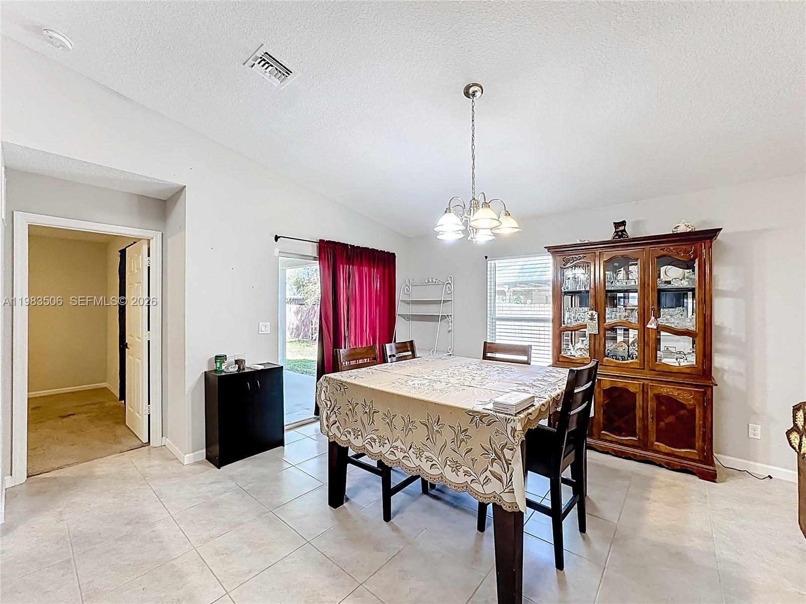 865 SW Mccracken Ave, Port St. Lucie