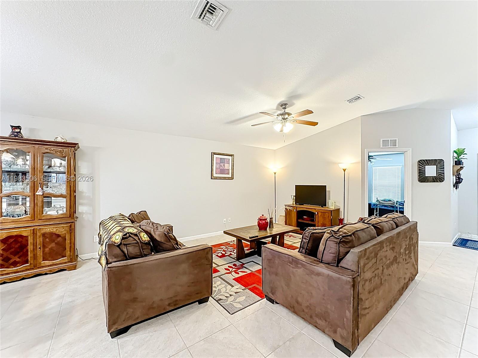 865 SW Mccracken Ave, Port St. Lucie