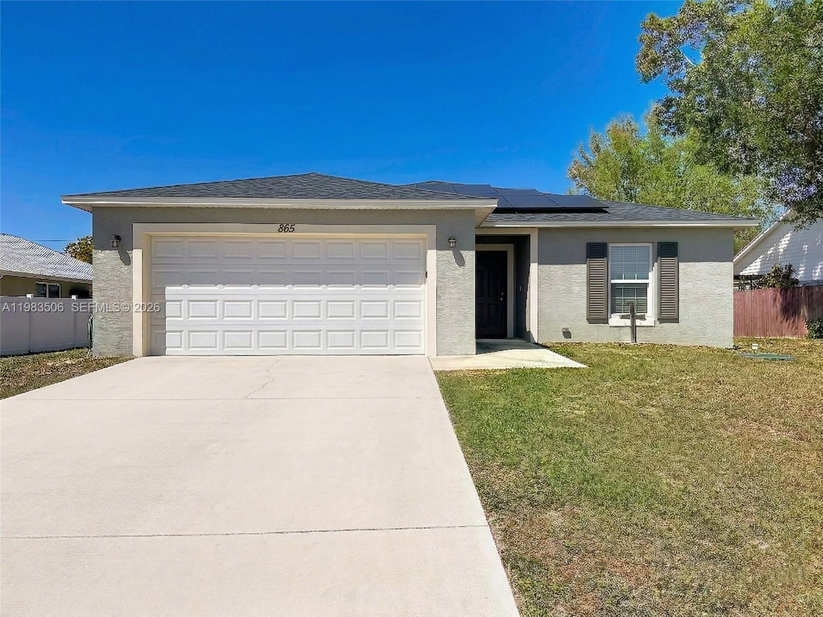 865 SW Mccracken Ave, Port St. Lucie