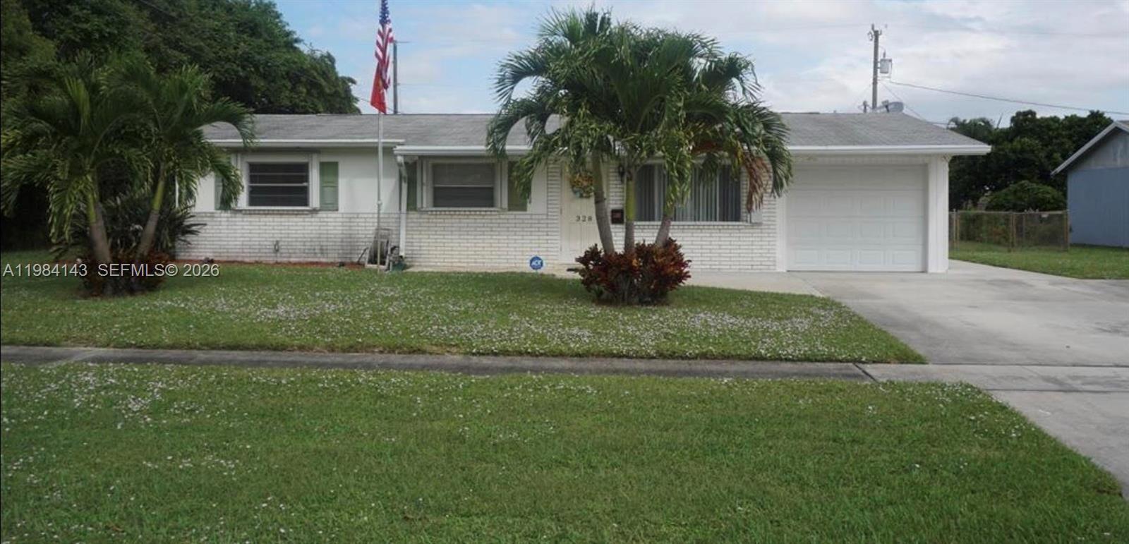 328 Riverdale Rd