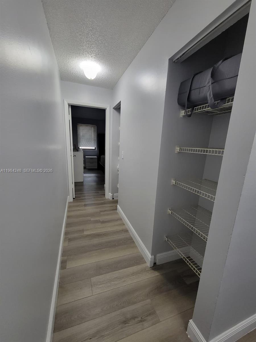 9787 Riverside Dr # 4 Unit: 62-4