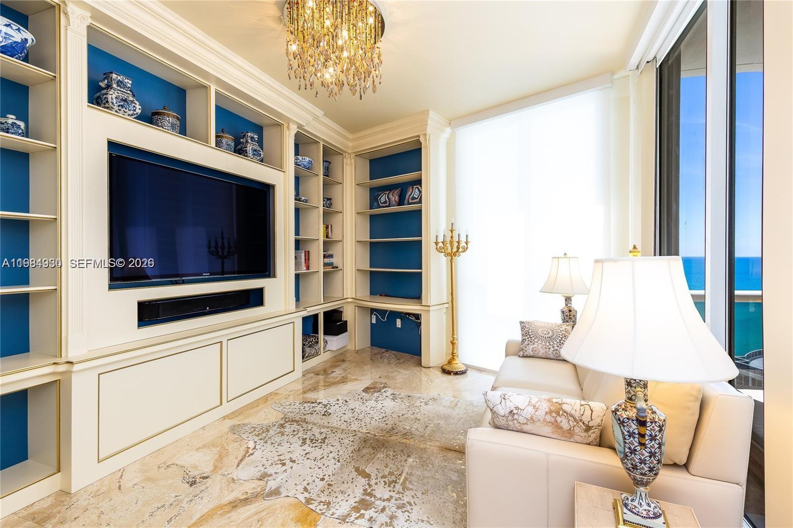 16001 Collins Ave # 1106