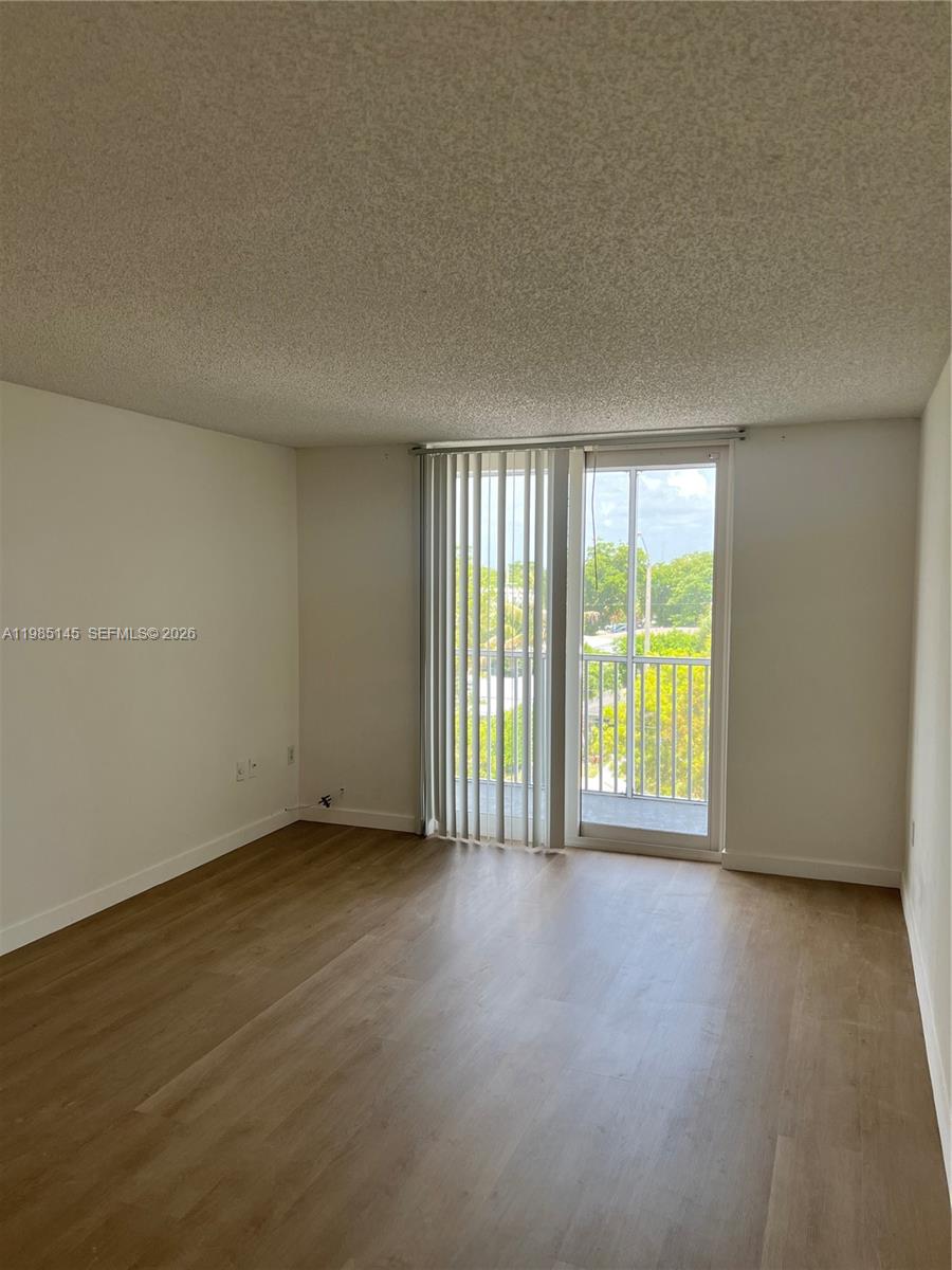 16950 W Dixie Hwy # 529 Unit: A-529
