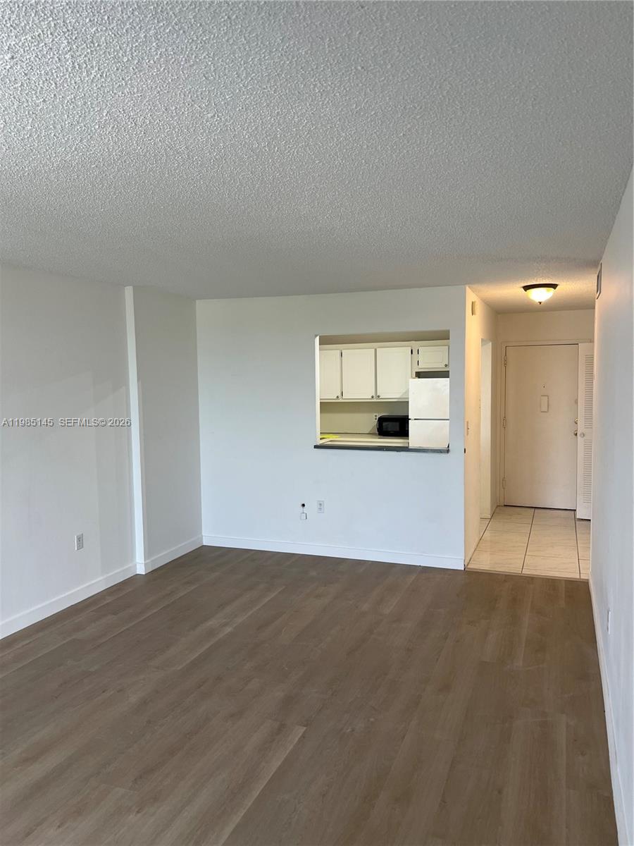 16950 W Dixie Hwy # 529 Unit: A-529