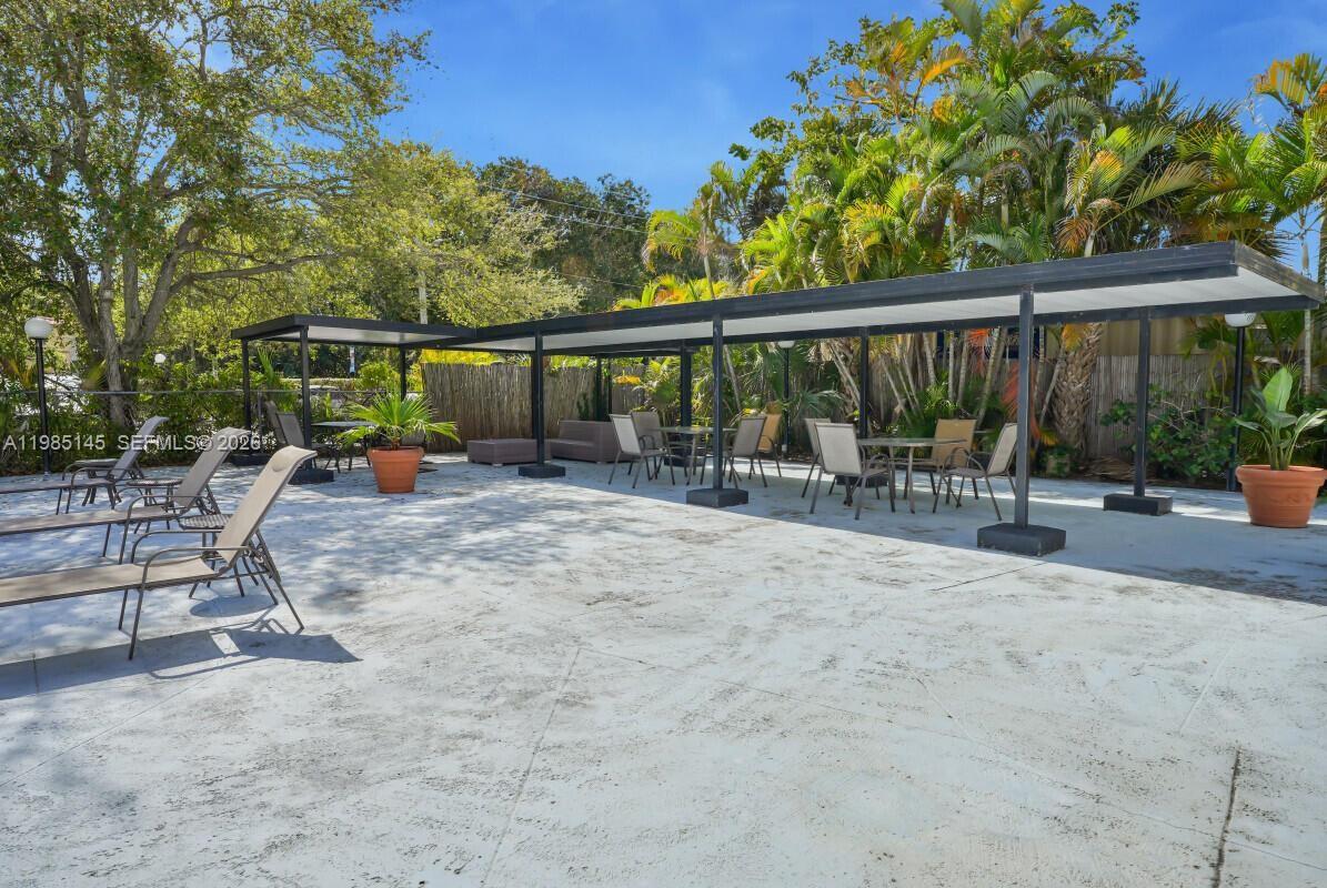 16950 W Dixie Hwy # 529 Unit: A-529
