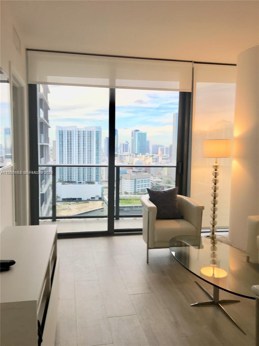 55 SW 9th St # 2901