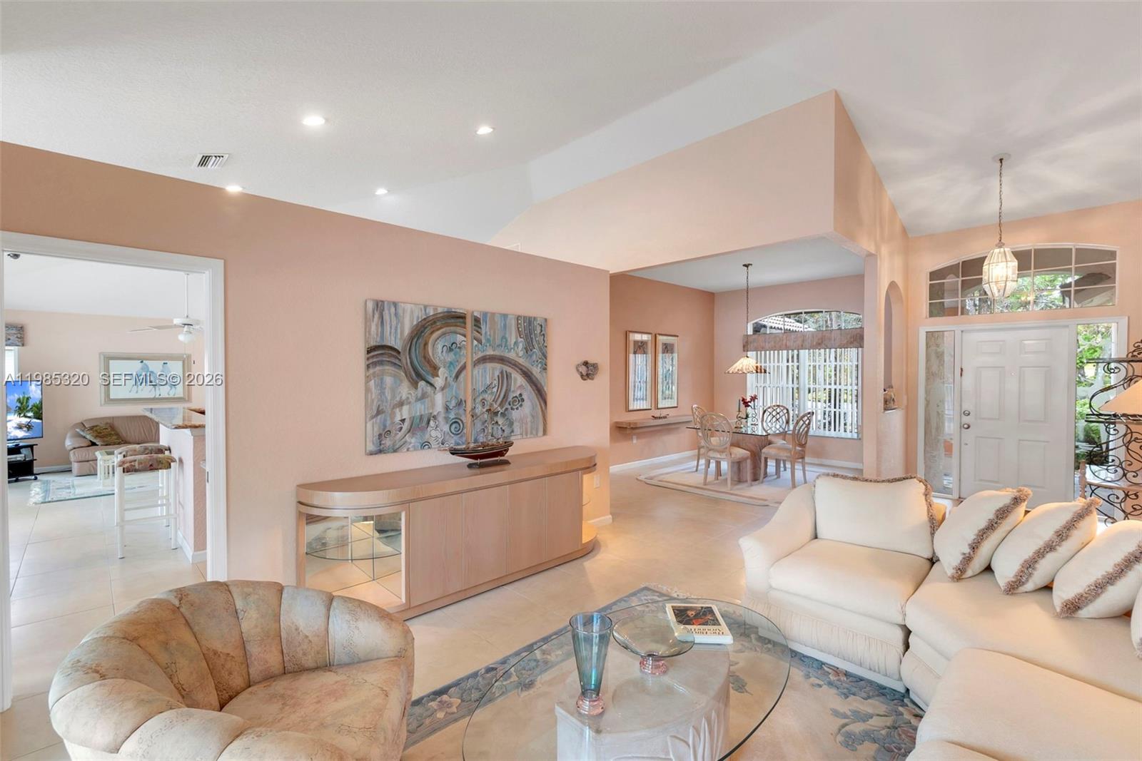 4927 NW 67th Ave