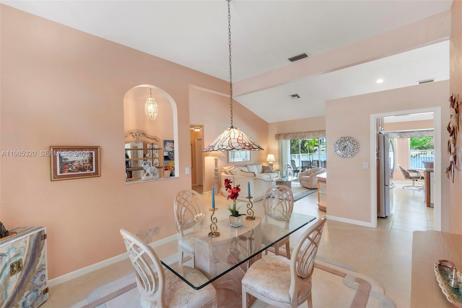 4927 NW 67th Ave