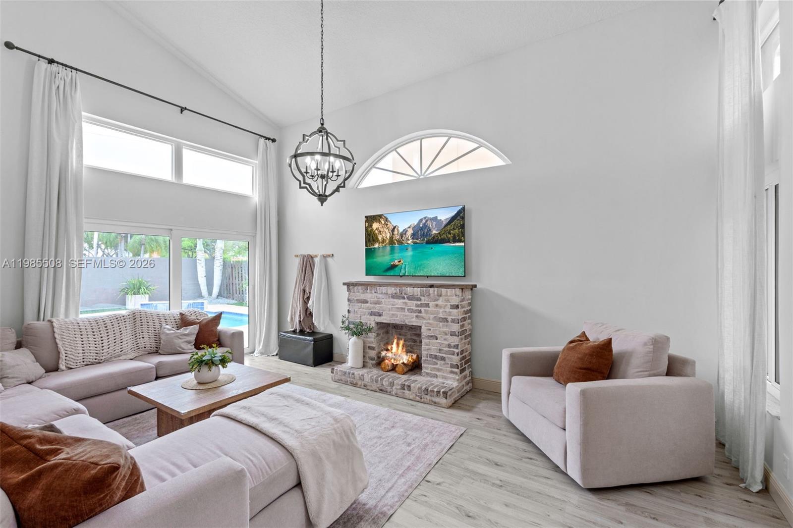 2590 N Rampart Way N