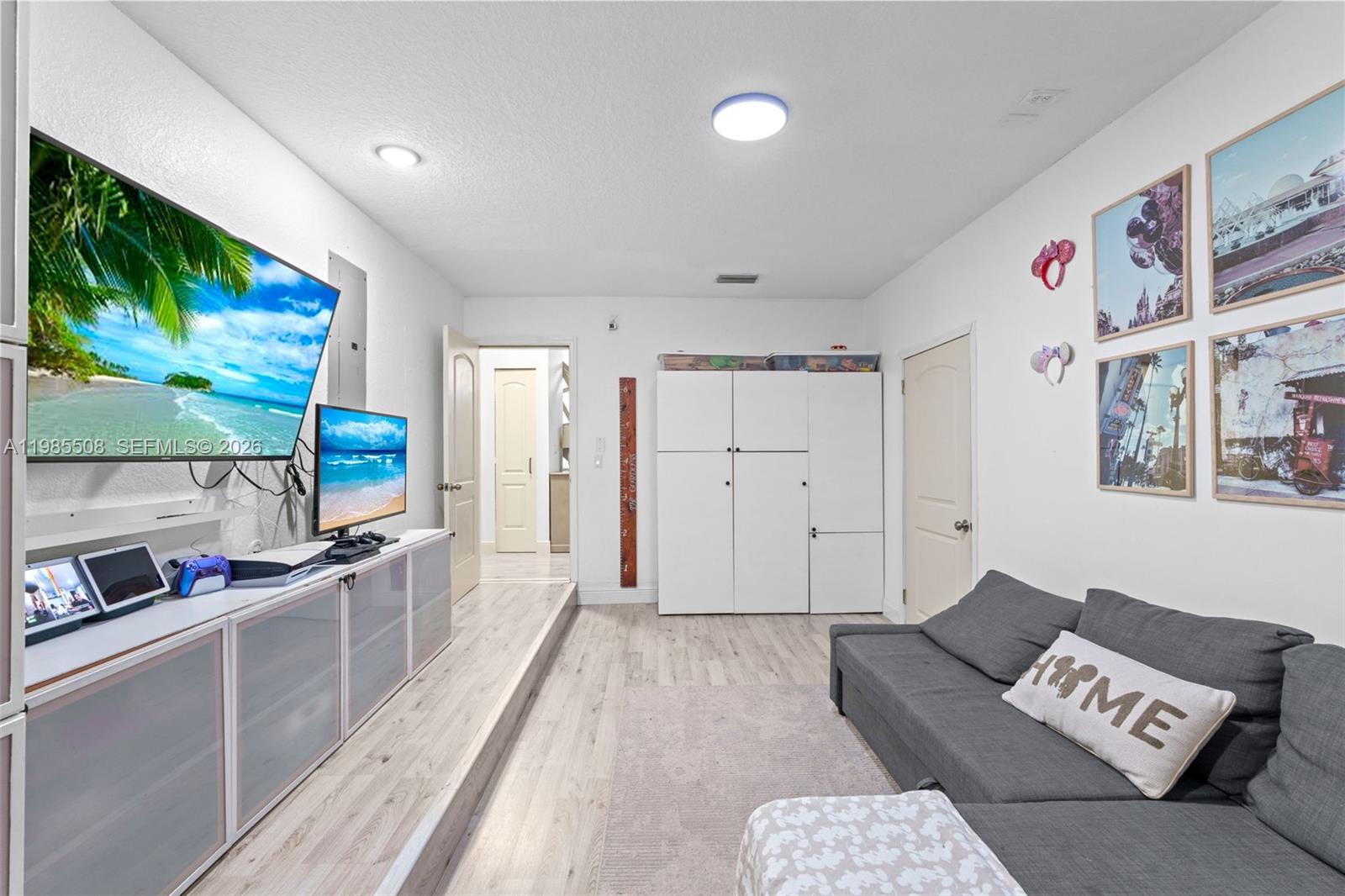 2590 N Rampart Way N