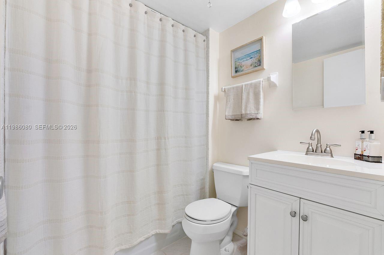 109 Royal Park Dr # 2F